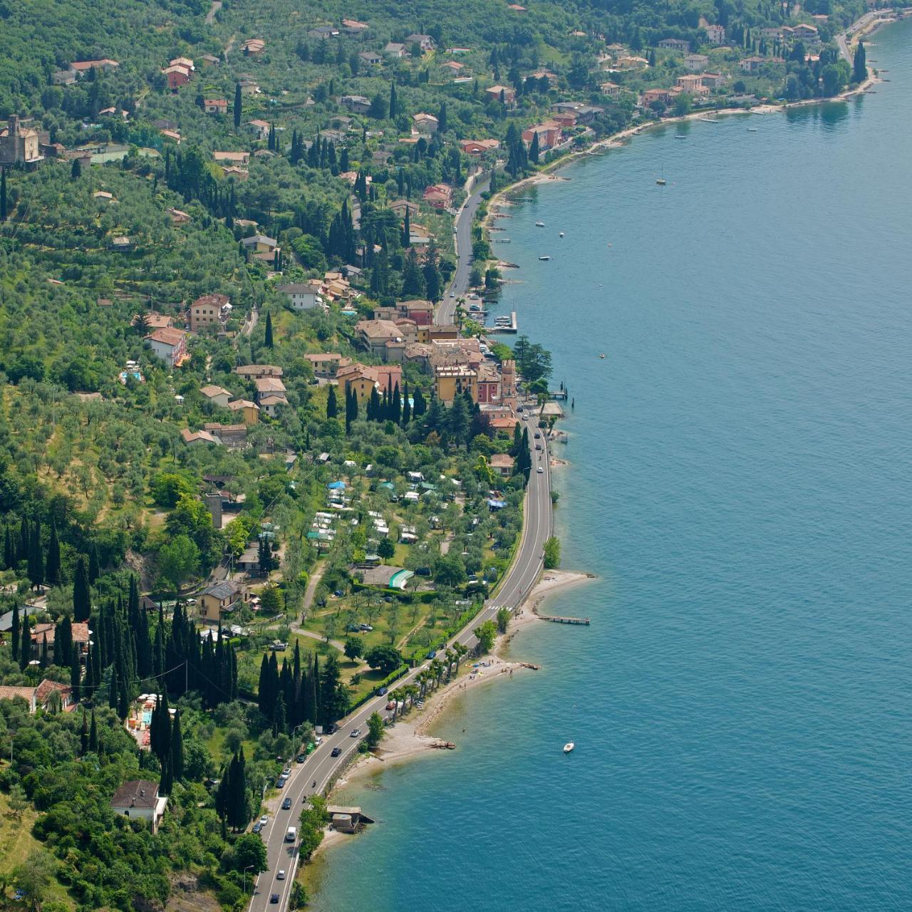 Wonderful Lake View Apartments With Pool With Breakfast Gardasee Тори дел Бенако Екстериор снимка